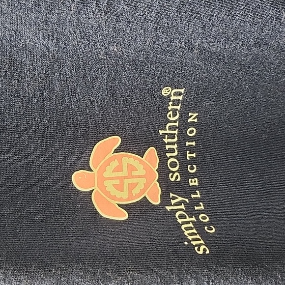 SIMPLY SOUTHERN LONG SLEEVE TURTLE GRAPHIC TEE - Picture 2 of 6